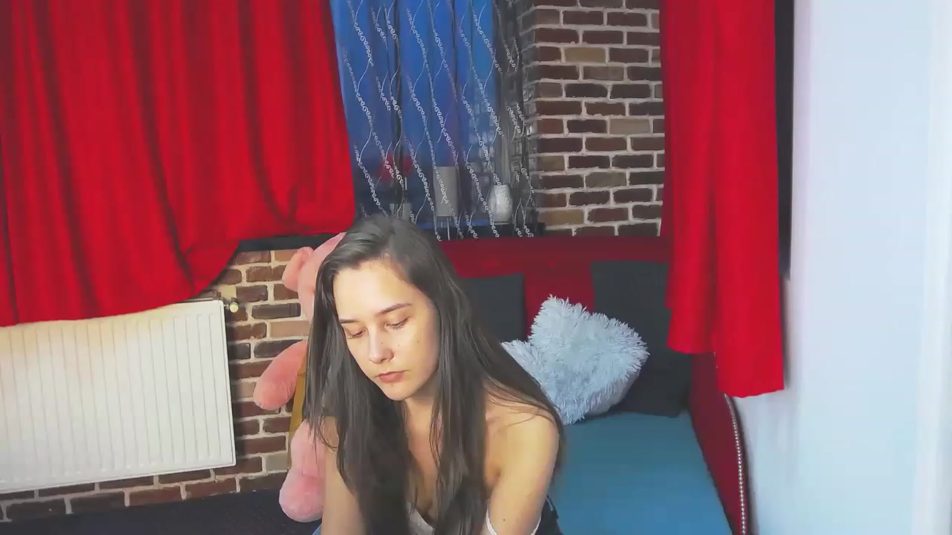 Gallery image thumbnail from Radiance's myfreecams stream on, 06/21/2023, 19:44 image 4 of 20