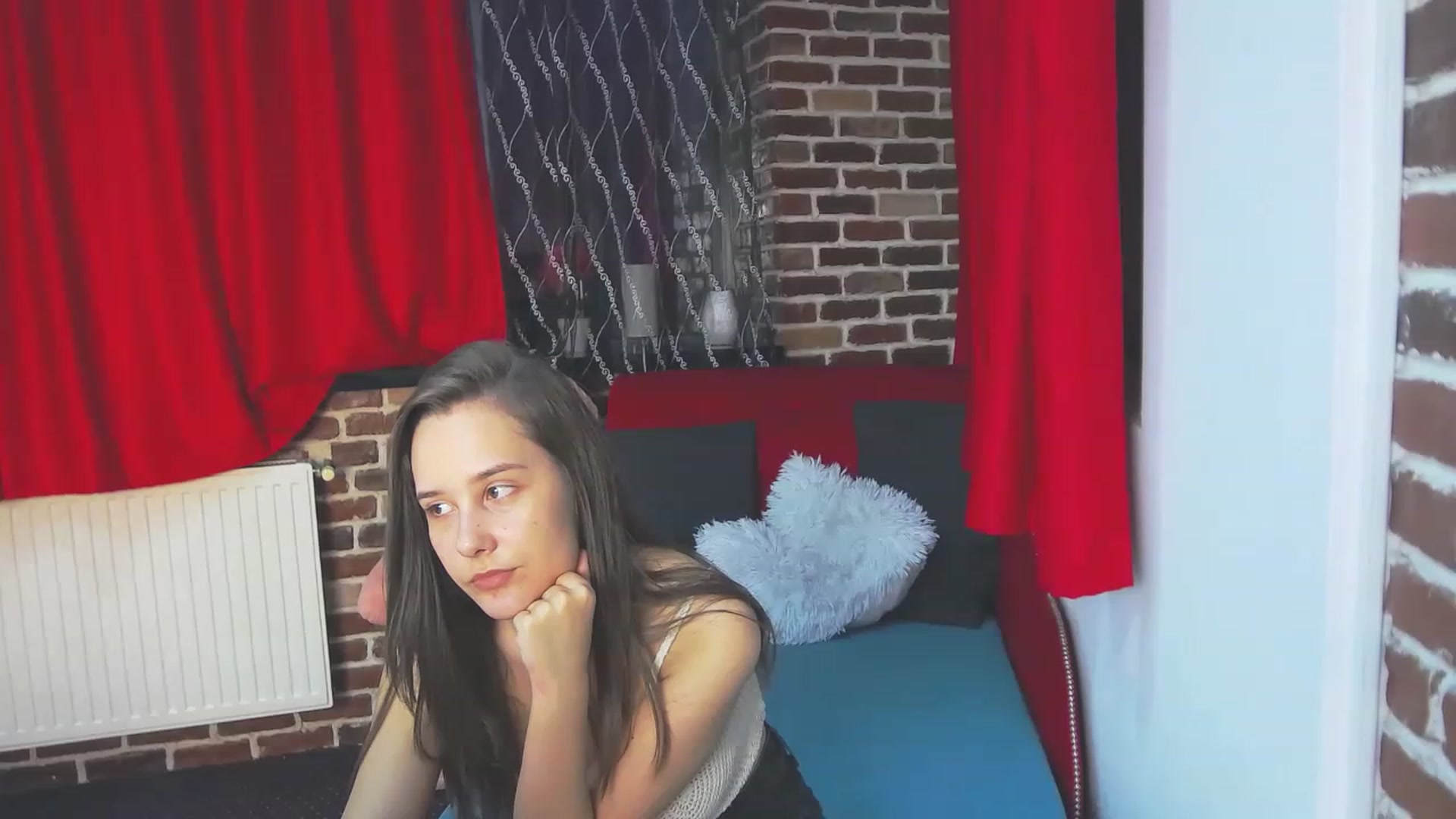 Gallery image thumbnail from Radiance's myfreecams stream on, 06/21/2023, 19:44 image 7 of 20