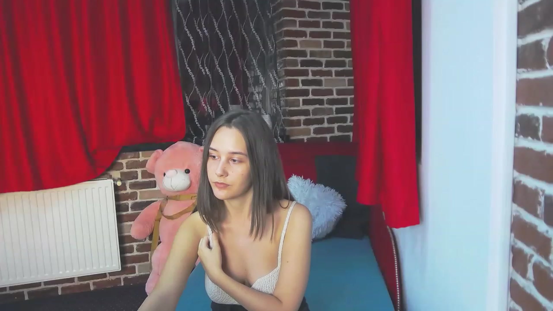 Gallery image thumbnail from Radiance's myfreecams stream on, 06/21/2023, 19:44 image 17 of 20