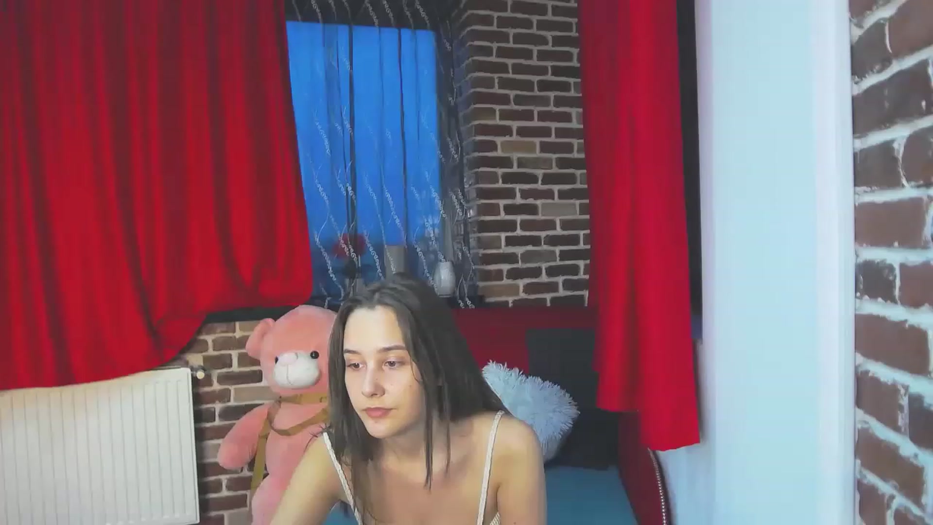 Gallery image thumbnail from Radiance's myfreecams stream on, 06/21/2023, 19:44 image 2 of 20