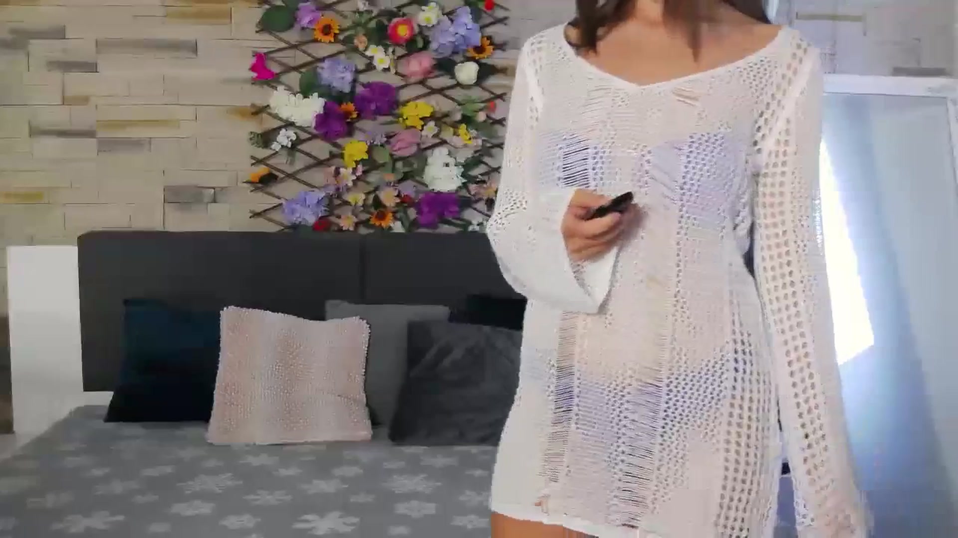 Gallery image thumbnail from Radiance's myfreecams stream on, 06/30/2023, 14:12 image 2 of 20