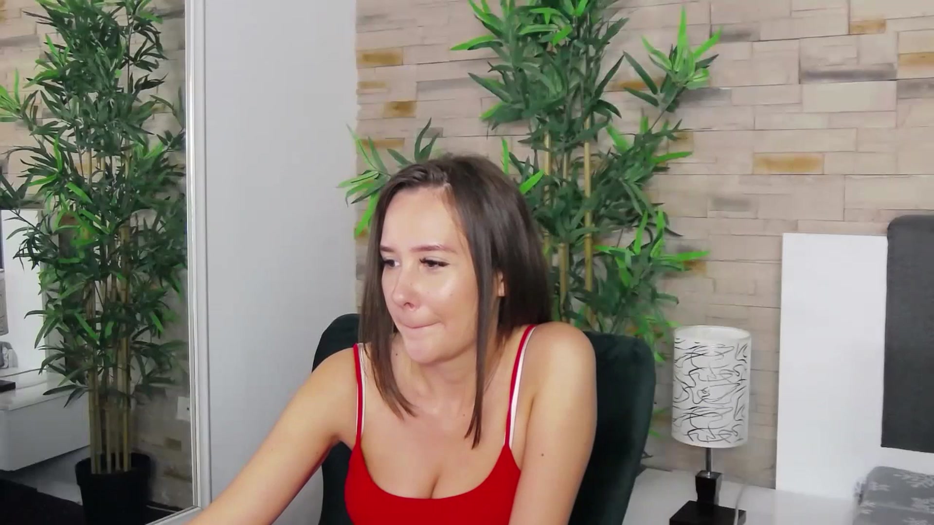 Gallery image thumbnail from Radiance's myfreecams stream on, 07/03/2023, 17:56 image 5 of 20