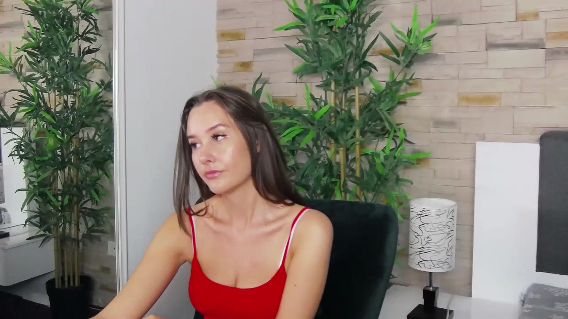 Gallery image thumbnail from Radiance's myfreecams stream on, 07/03/2023, 17:56 image 6 of 20