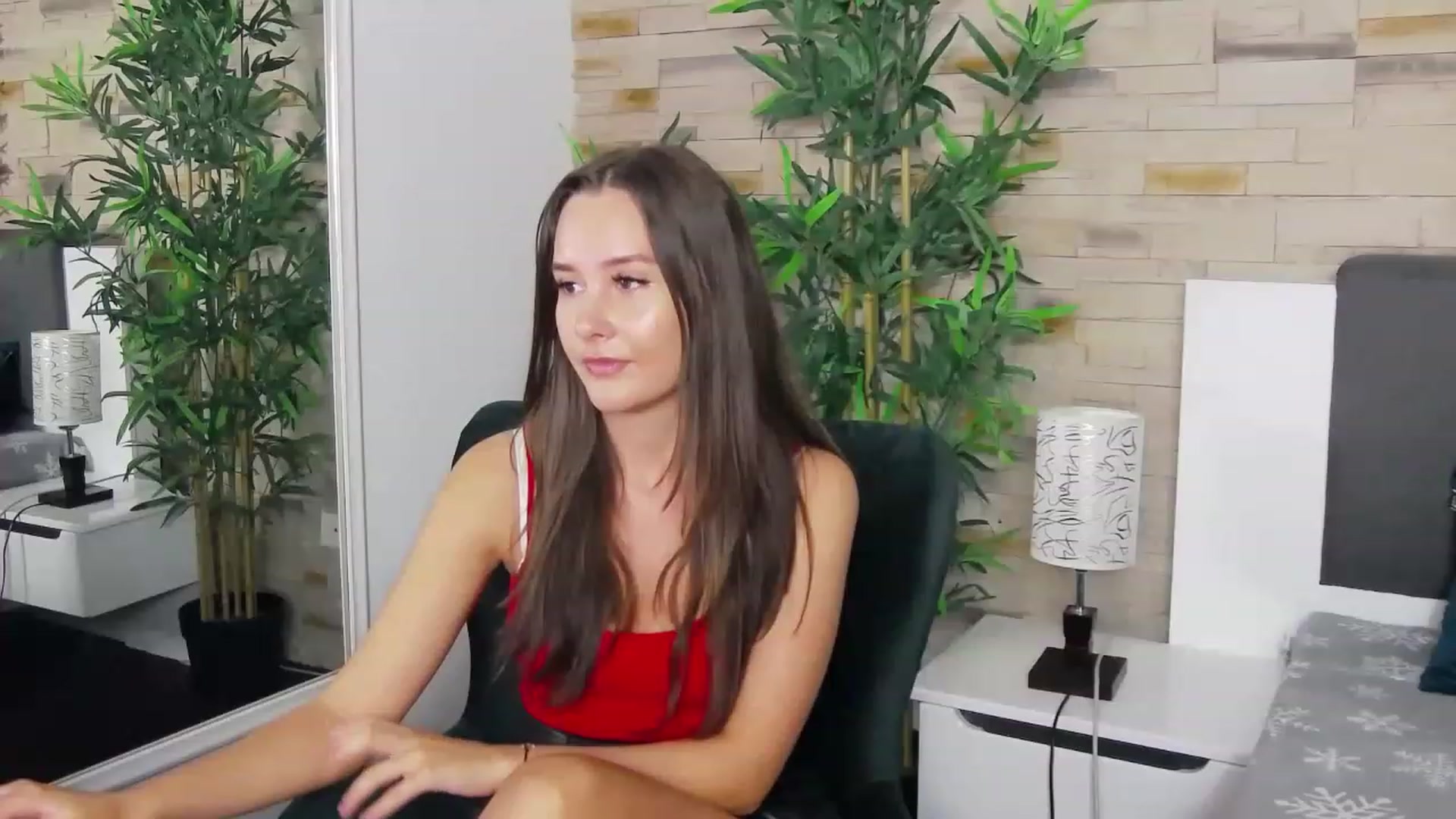 Gallery image thumbnail from Radiance's myfreecams stream on, 07/03/2023, 18:26 image 19 of 20