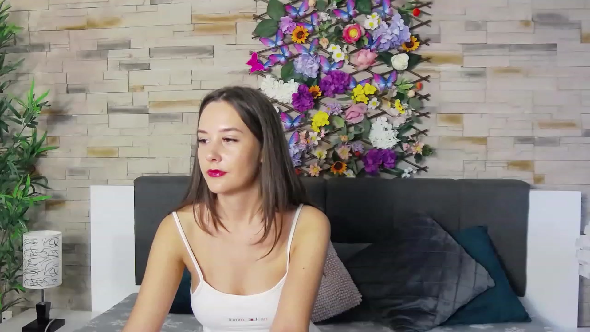 Gallery image thumbnail from Radiance's myfreecams stream on, 07/04/2023, 16:56 image 8 of 20