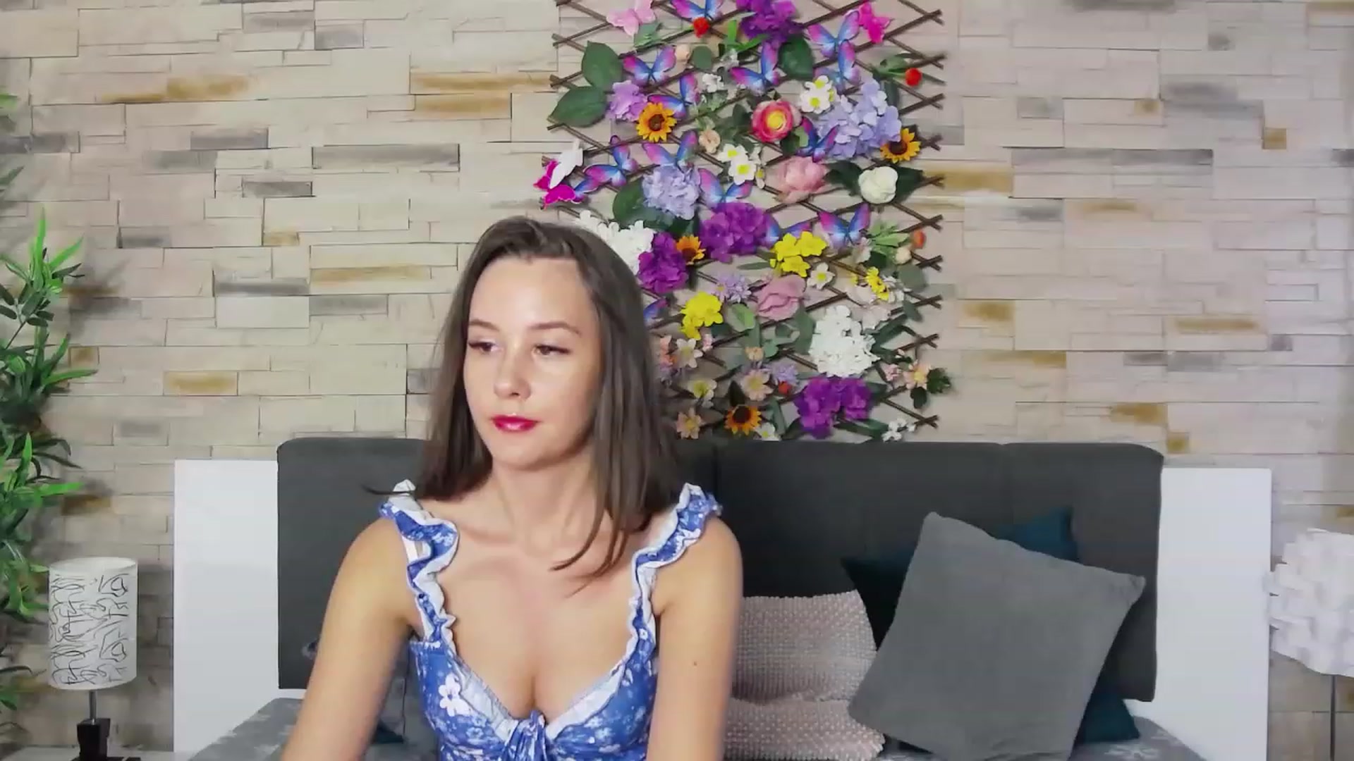 Gallery image thumbnail from Radiance's myfreecams stream on, 07/05/2023, 16:45 image 9 of 20