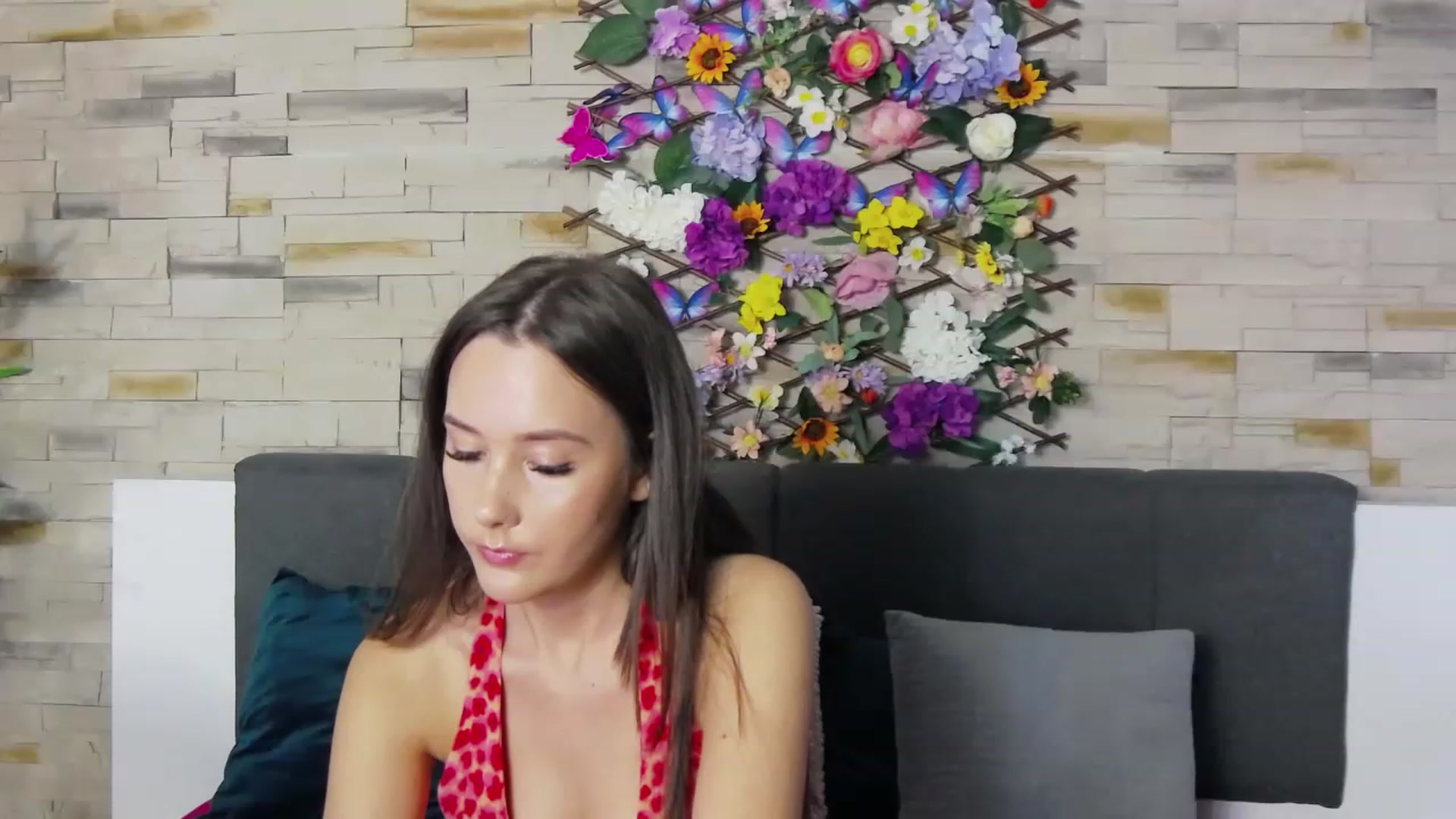 Gallery image thumbnail from Radiance's myfreecams stream on, 07/07/2023, 13:33 image 20 of 20