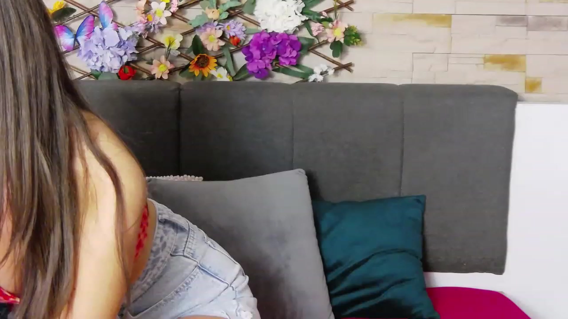 Gallery image thumbnail from Radiance's myfreecams stream on, 07/07/2023, 18:12 image 10 of 20
