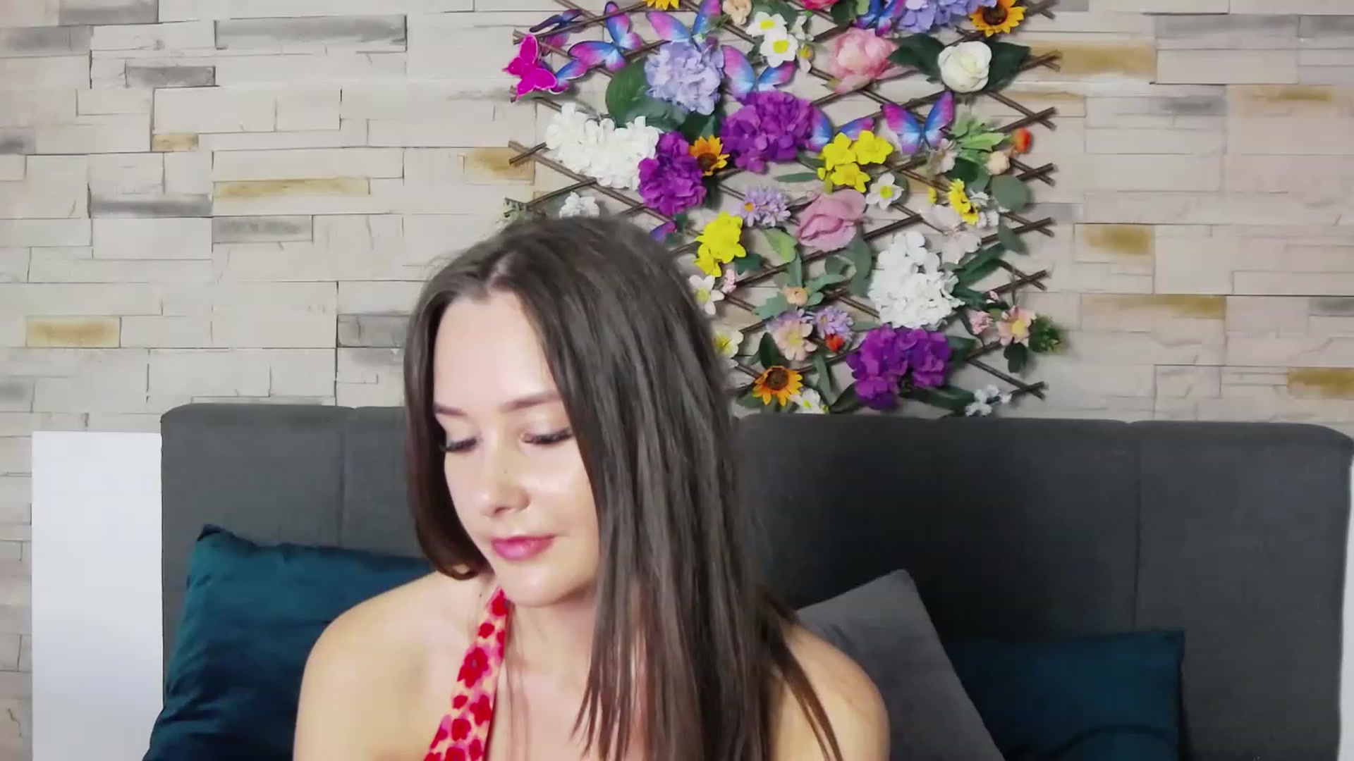 Gallery image thumbnail from Radiance's myfreecams stream on, 07/07/2023, 18:12 image 20 of 20