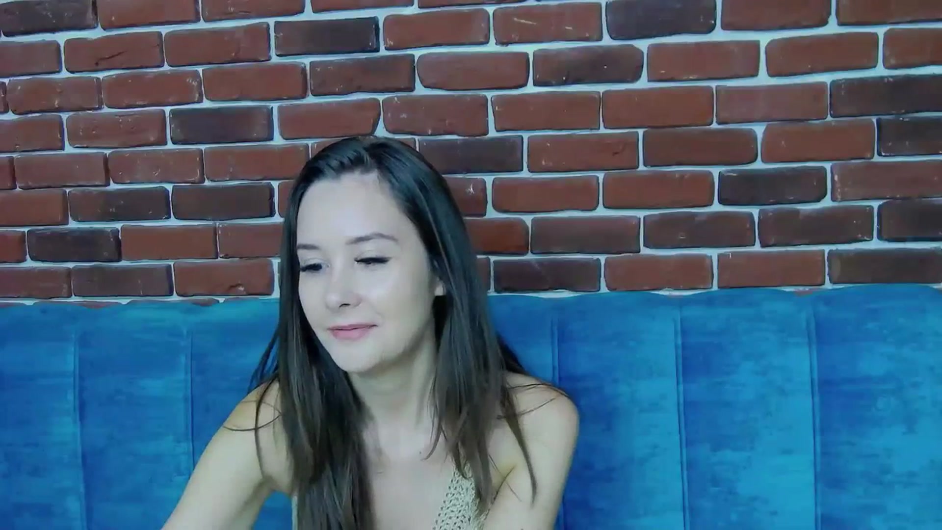 Gallery image thumbnail from Radiance's myfreecams stream on, 08/12/2023, 14:37 image 8 of 20