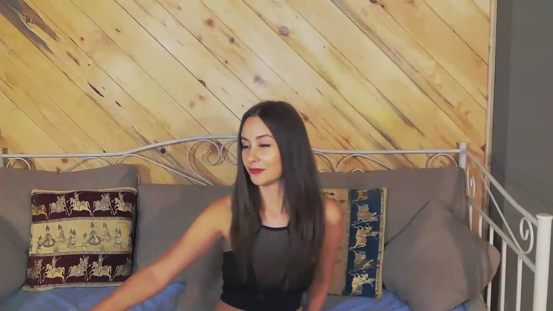 Gallery image thumbnail from Radiance's myfreecams stream on, 08/20/2023, 15:06 image 9 of 20