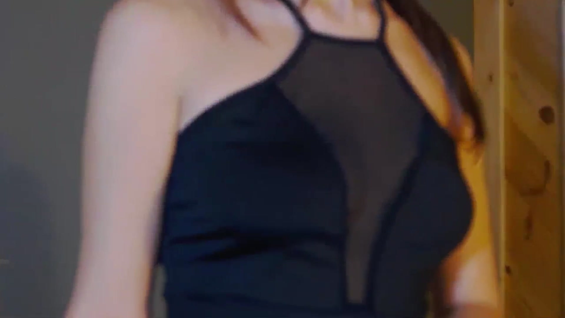 Gallery image thumbnail from Radiance's myfreecams stream on, 09/04/2023, 15:45 image 10 of 20