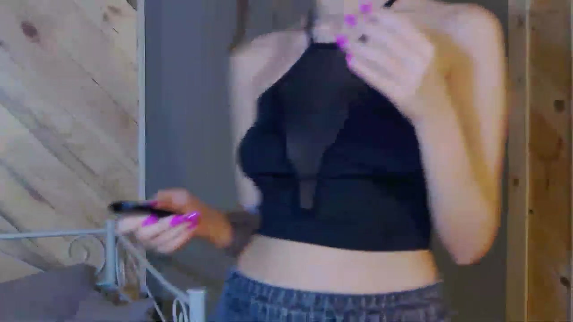 Gallery image thumbnail from Radiance's myfreecams stream on, 09/04/2023, 15:45 image 7 of 20