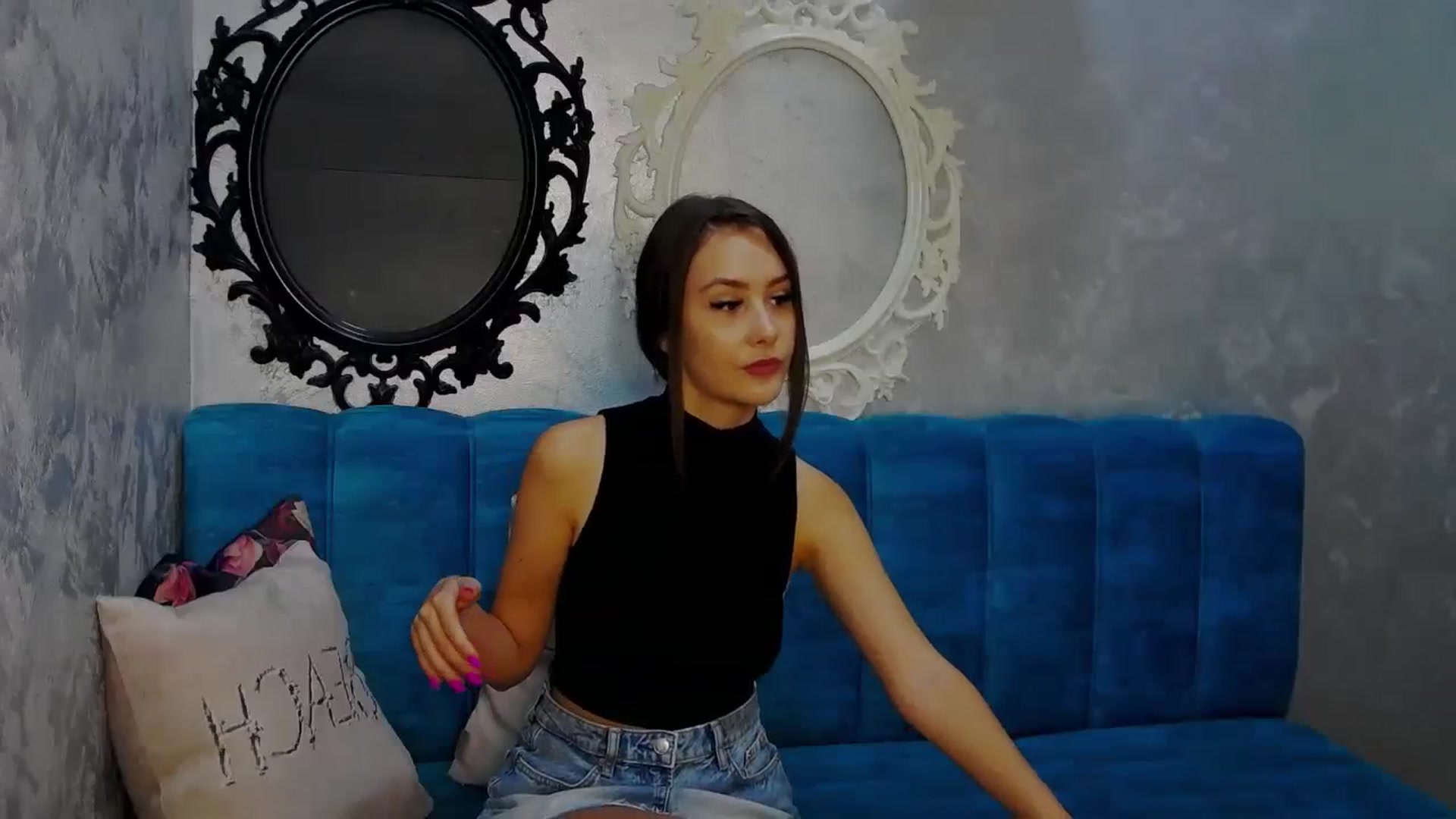 Gallery image thumbnail from Radiance's myfreecams stream on, 09/11/2023, 13:21 image 3 of 20