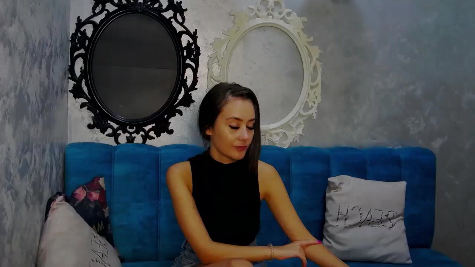 Gallery image thumbnail from Radiance's myfreecams stream on, 09/11/2023, 16:28 image 11 of 20