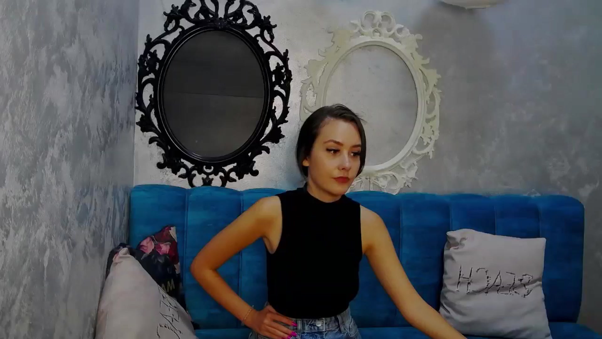 Gallery image thumbnail from Radiance's myfreecams stream on, 09/11/2023, 17:37 image 1 of 20