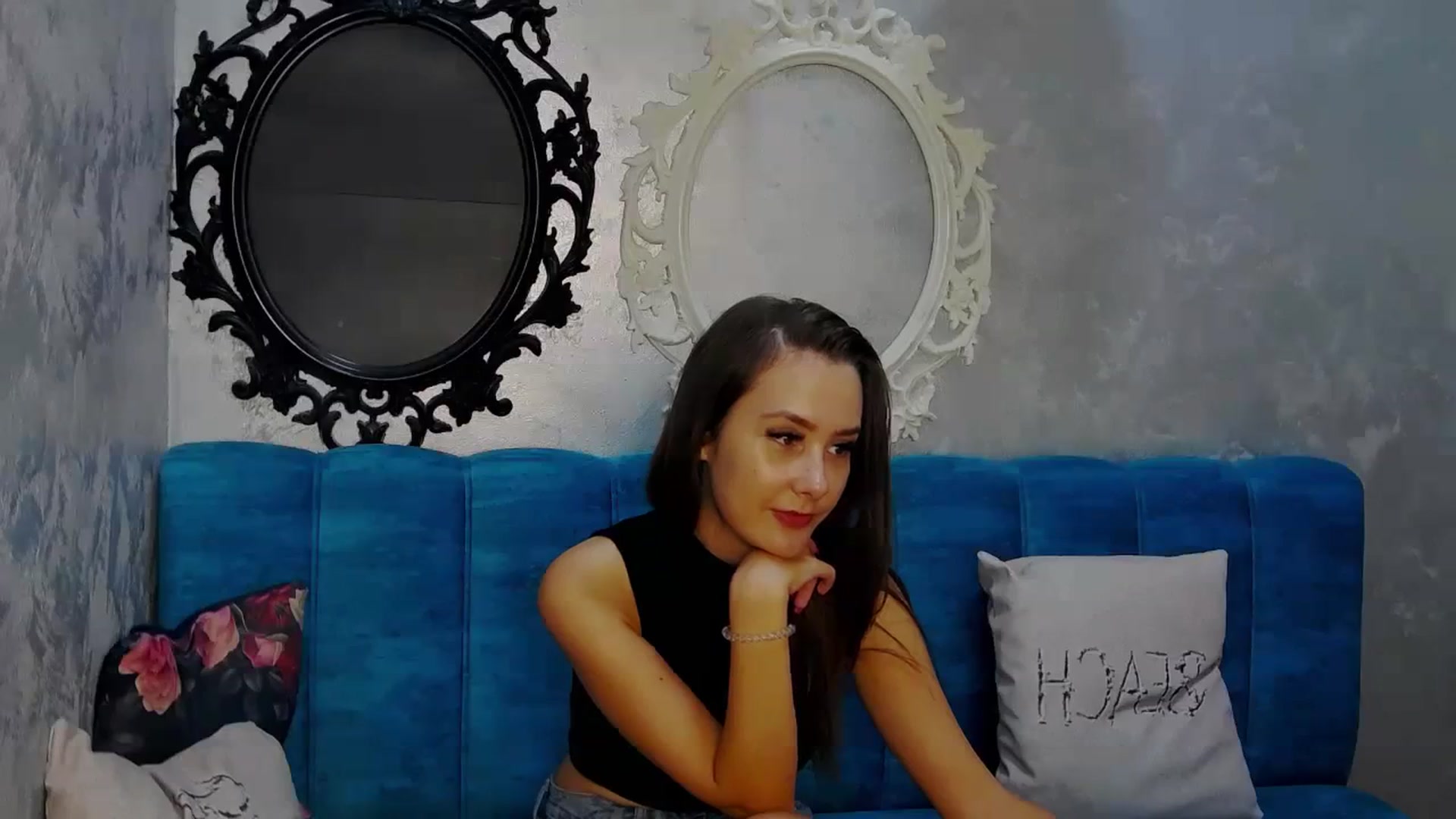 Gallery image thumbnail from Radiance's myfreecams stream on, 09/11/2023, 19:40 image 5 of 20