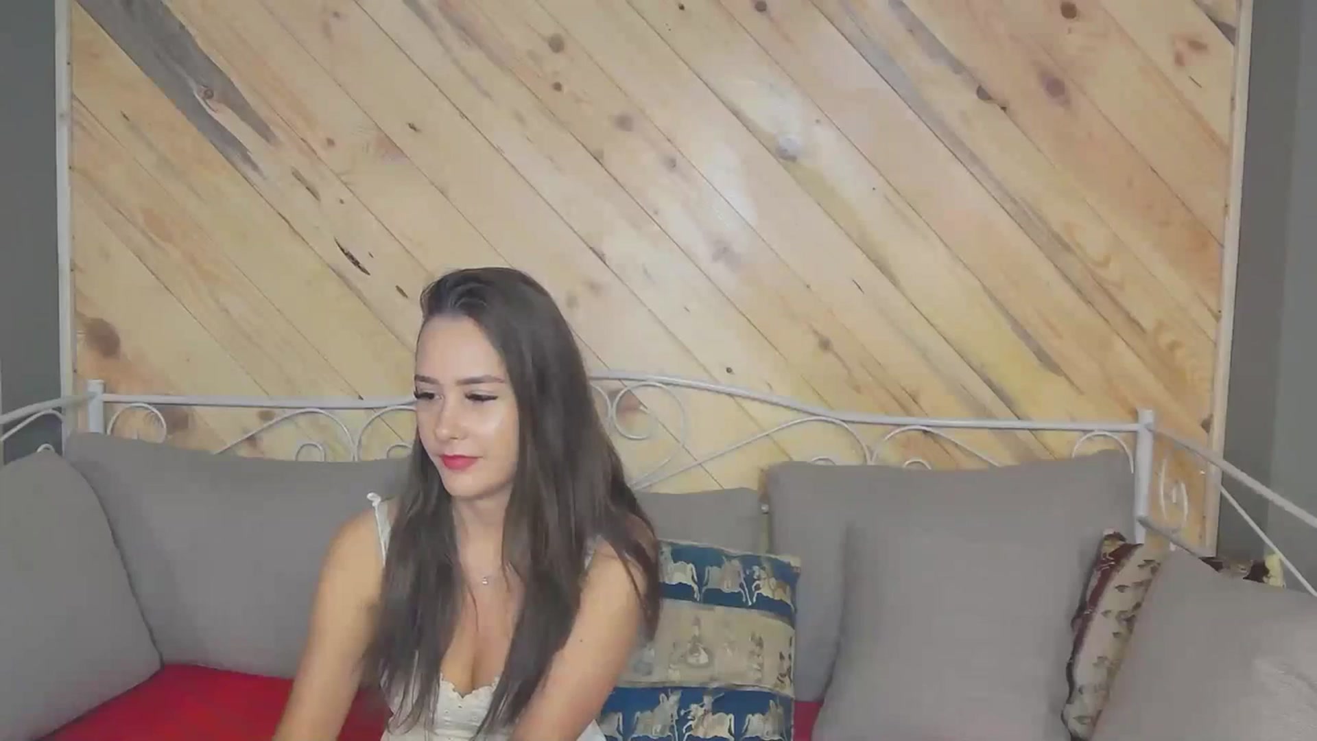 Gallery image thumbnail from Radiance's myfreecams stream on, 09/22/2023, 15:20 image 14 of 20