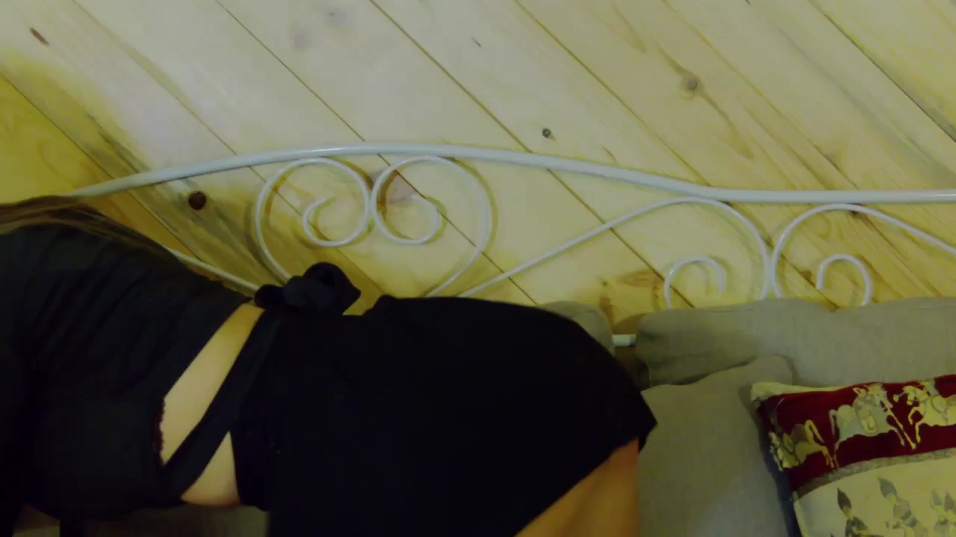Gallery image thumbnail from Radiance's myfreecams stream on, 10/03/2023, 19:14 image 14 of 20