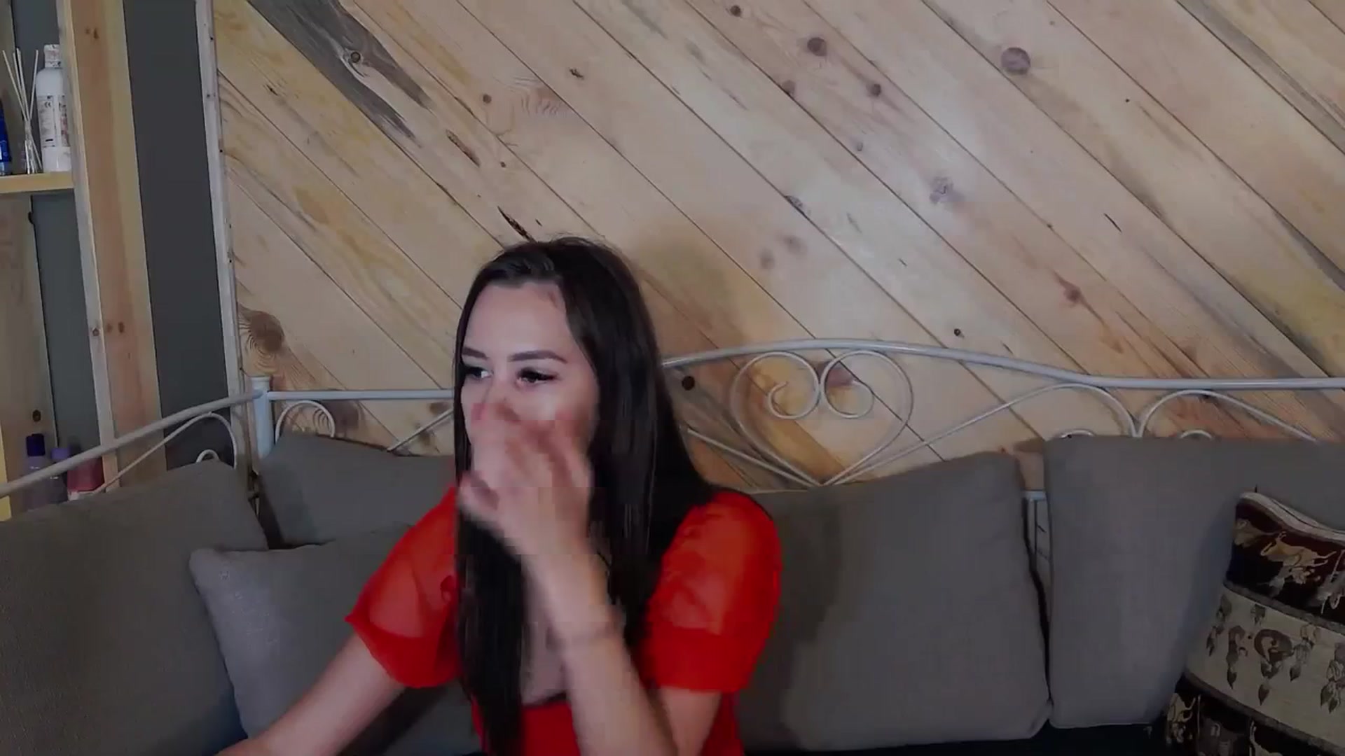 Gallery image thumbnail from Radiance's myfreecams stream on, 10/04/2023, 20:01 image 2 of 20