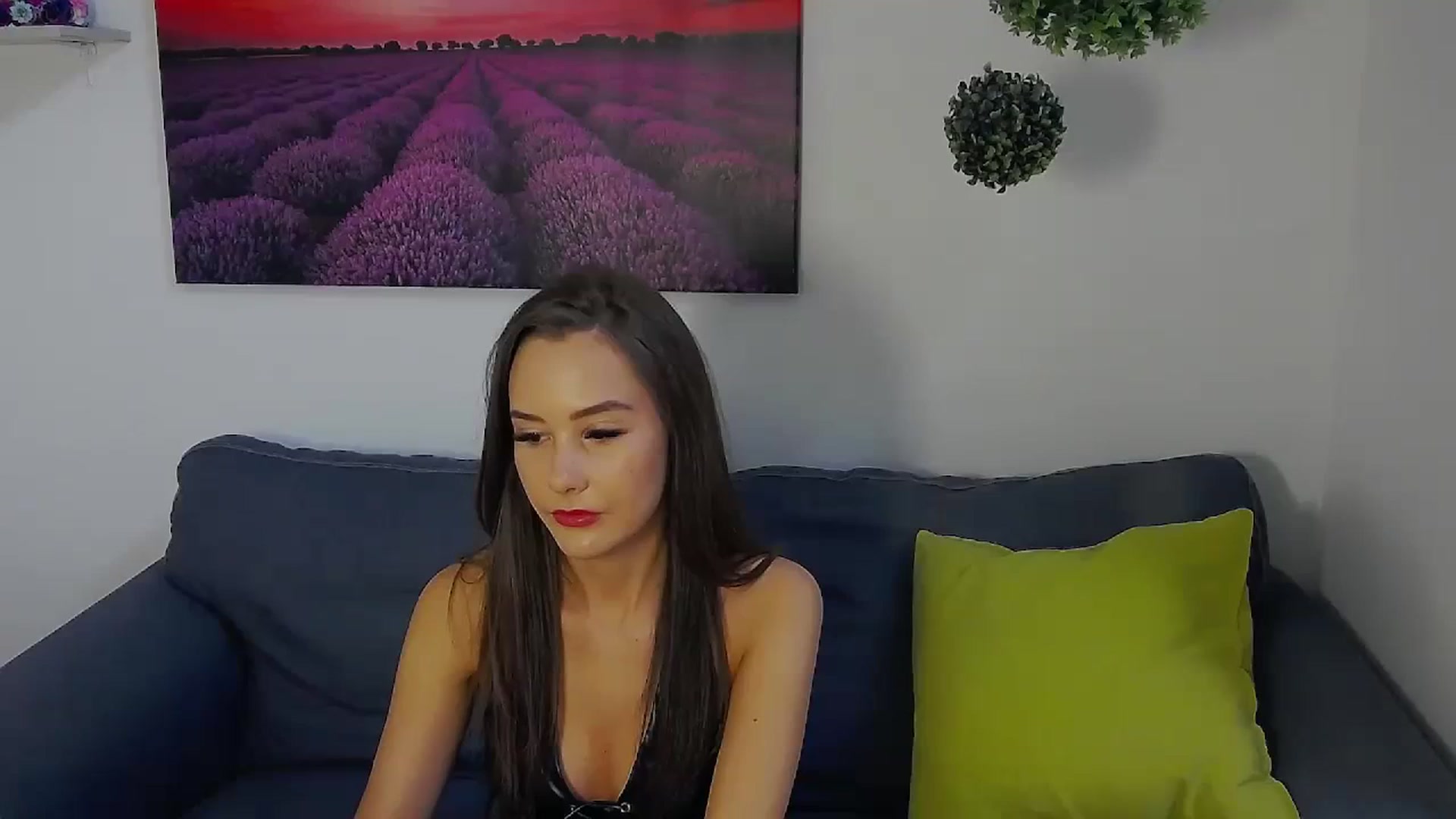 Gallery image thumbnail from Radiance's myfreecams stream on, 10/05/2023, 14:52 image 7 of 20
