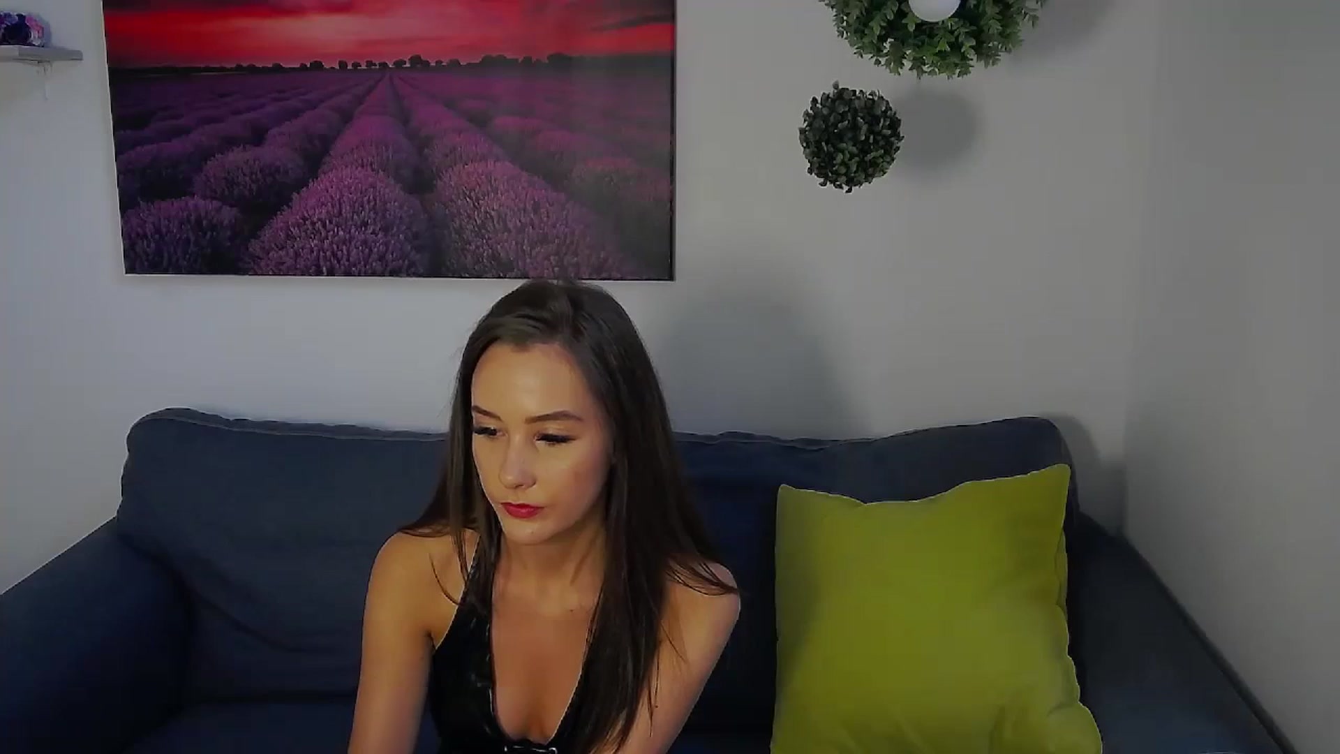 Gallery image thumbnail from Radiance's myfreecams stream on, 10/05/2023, 14:52 image 15 of 20