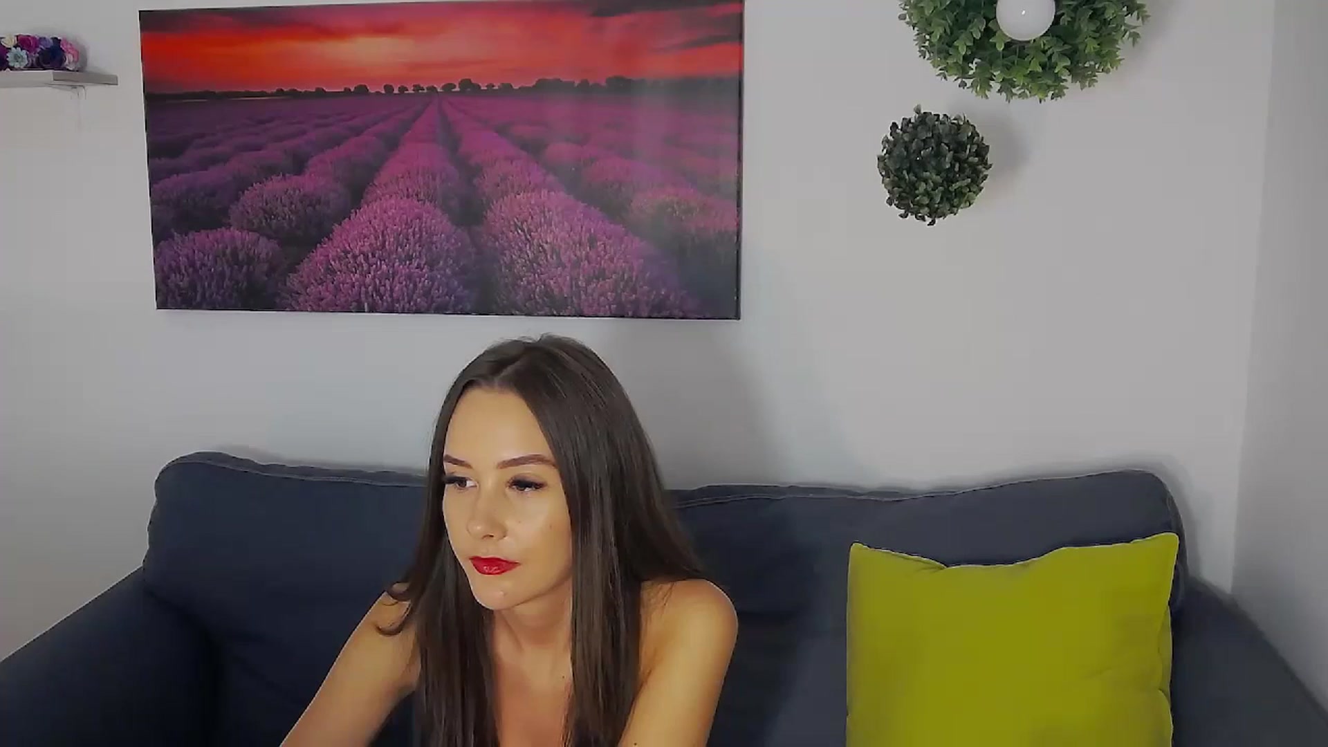 Gallery image thumbnail from Radiance's myfreecams stream on, 10/05/2023, 16:46 image 3 of 20