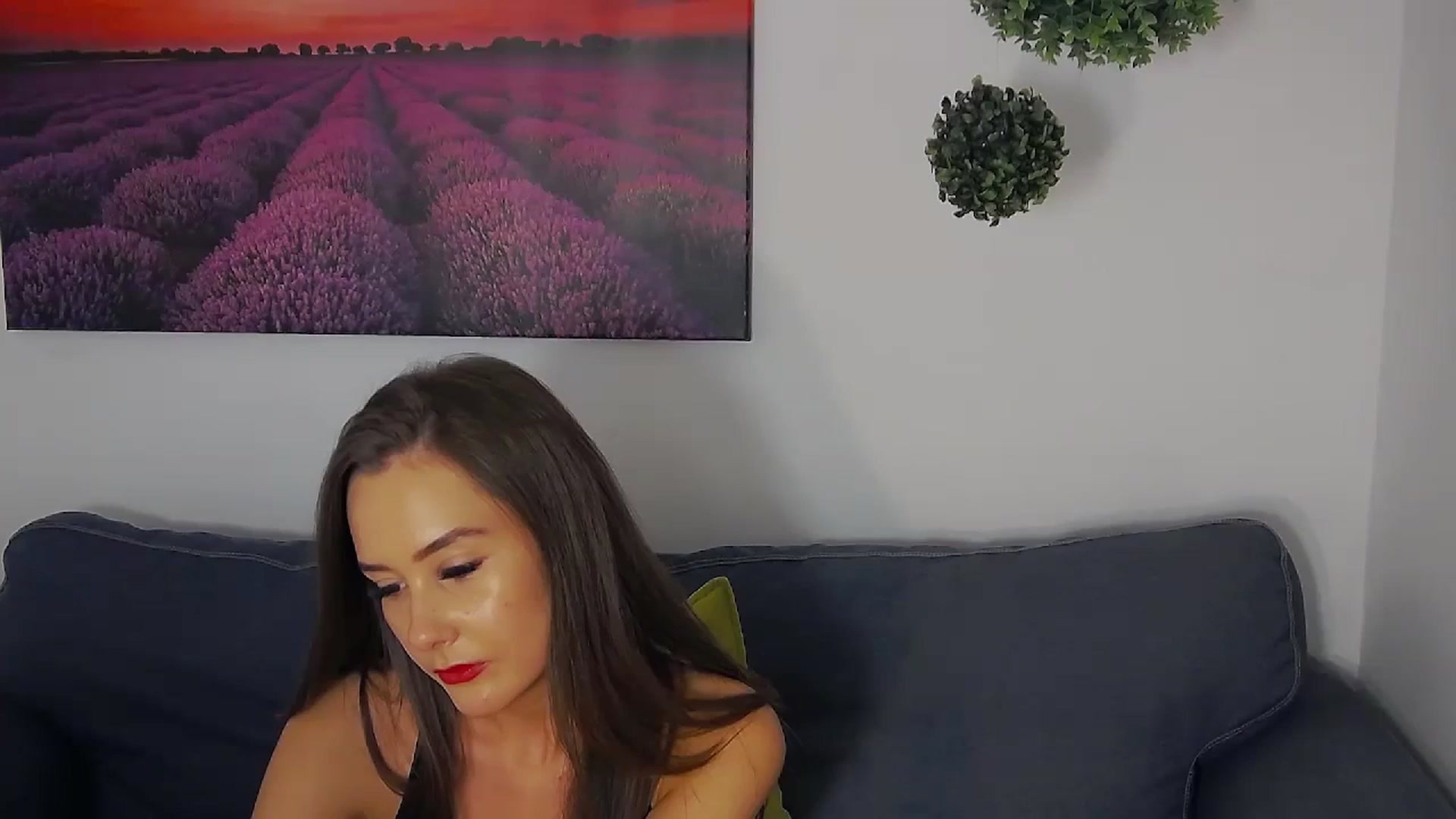 Gallery image thumbnail from Radiance's myfreecams stream on, 10/05/2023, 17:29 image 14 of 20