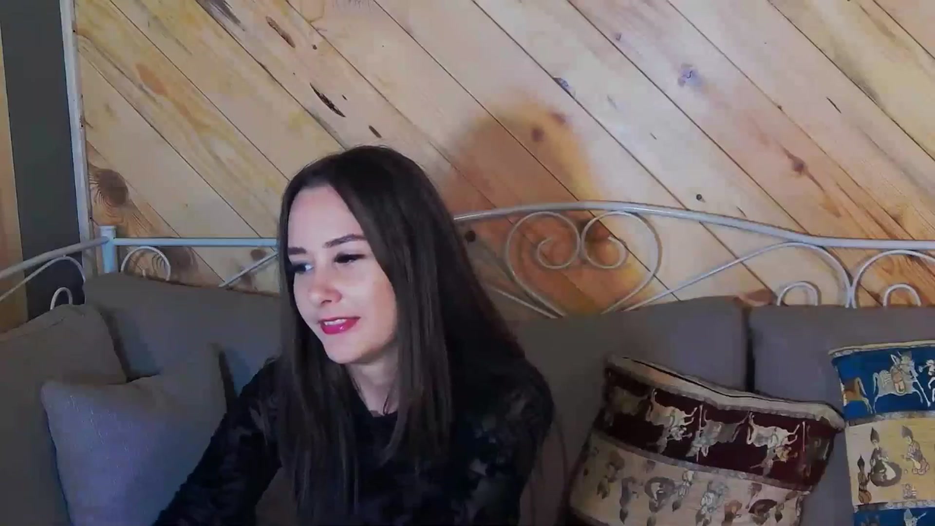 Gallery image thumbnail from Radiance's myfreecams stream on, 10/11/2023, 15:24 image 4 of 20