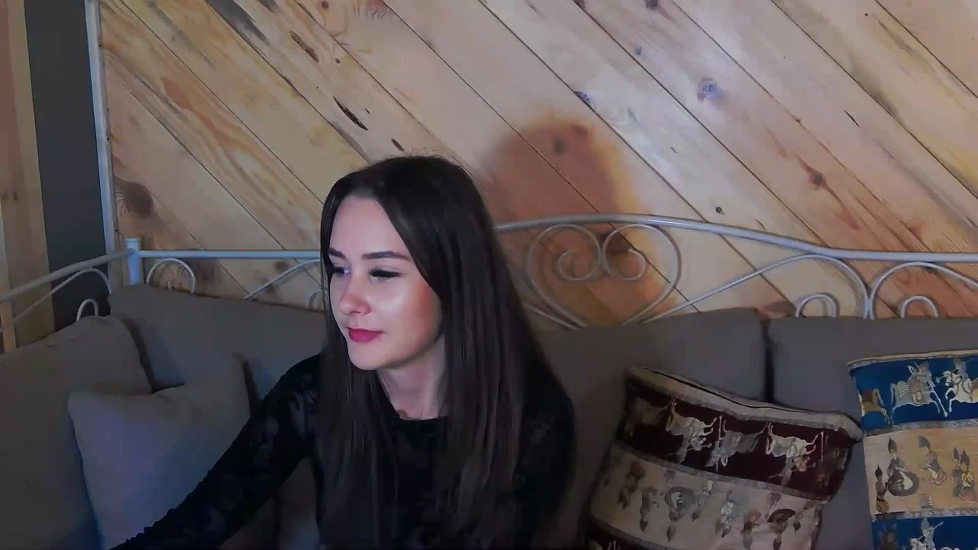 Gallery image thumbnail from Radiance's myfreecams stream on, 10/11/2023, 15:24 image 16 of 20