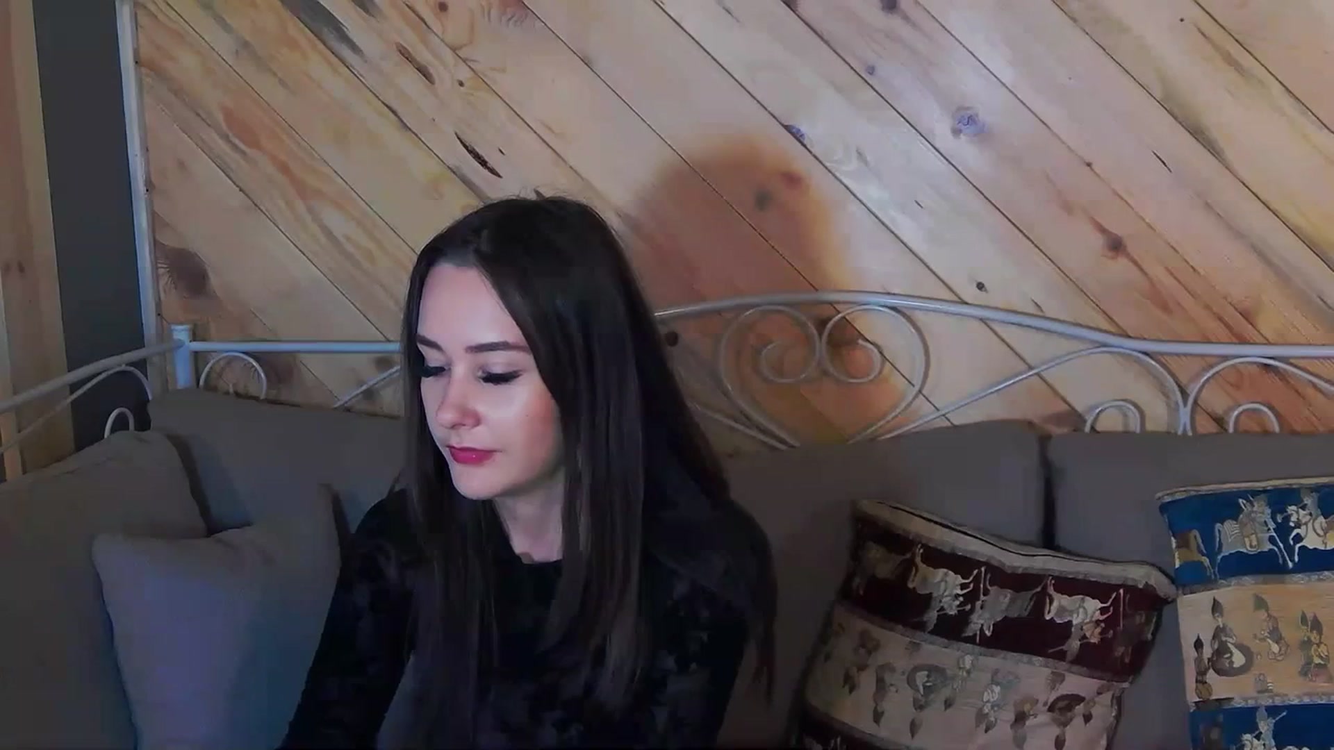 Gallery image thumbnail from Radiance's myfreecams stream on, 10/11/2023, 15:24 image 12 of 20