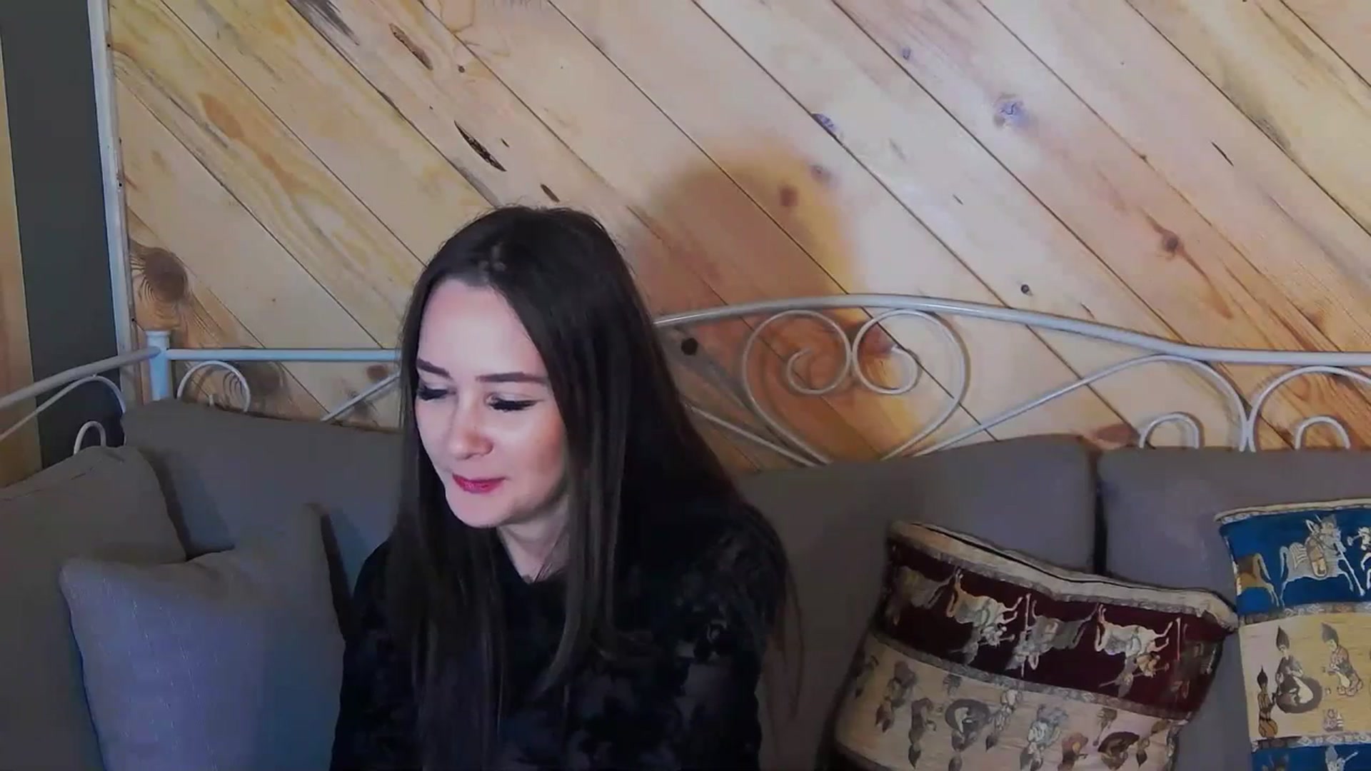 Gallery image thumbnail from Radiance's myfreecams stream on, 10/11/2023, 15:24 image 3 of 20
