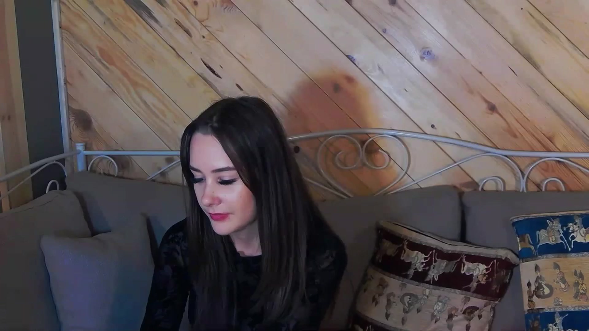 Gallery image thumbnail from Radiance's myfreecams stream on, 10/11/2023, 15:24 image 18 of 20