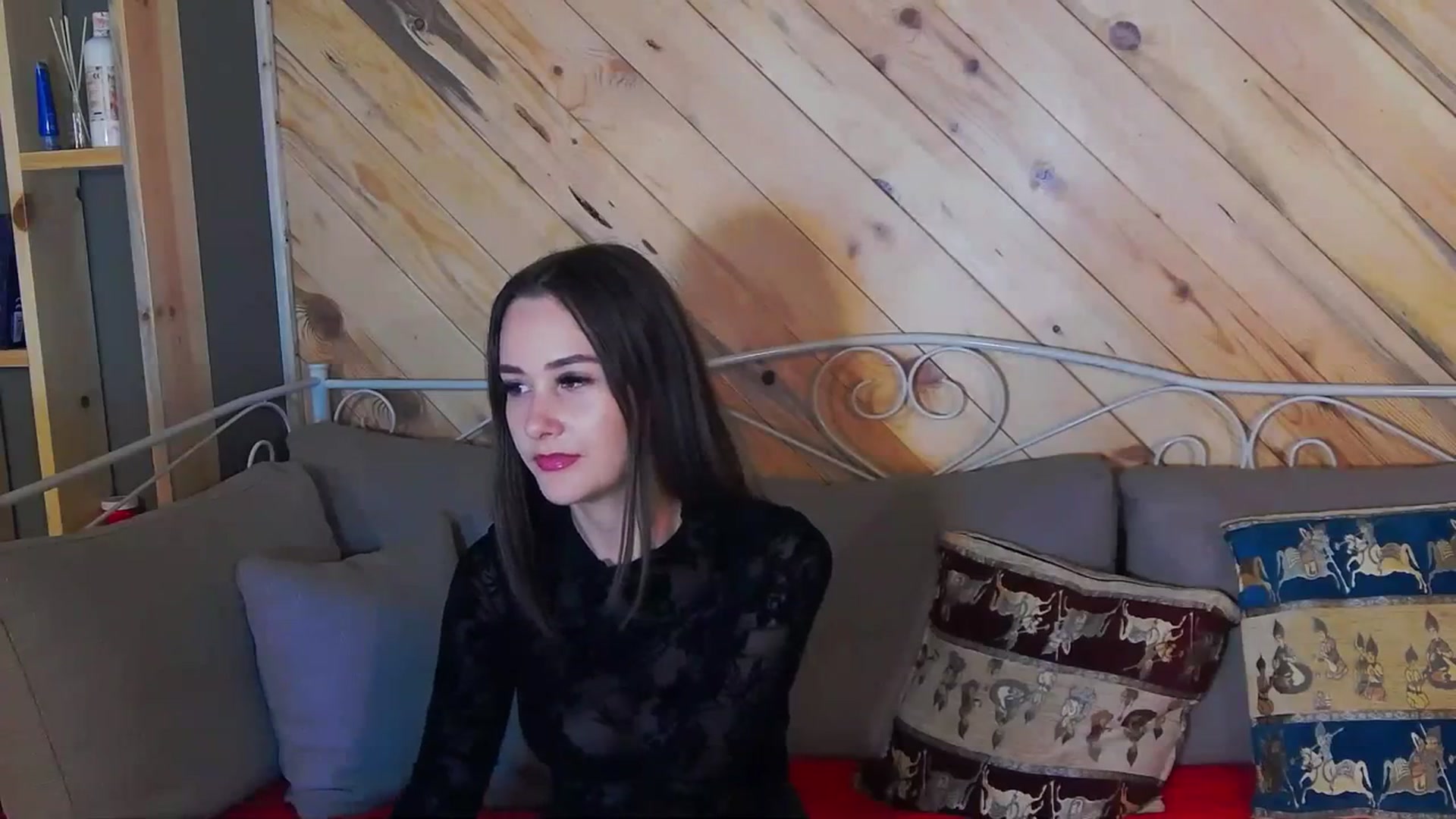 Gallery image thumbnail from Radiance's myfreecams stream on, 10/11/2023, 17:09 image 13 of 20