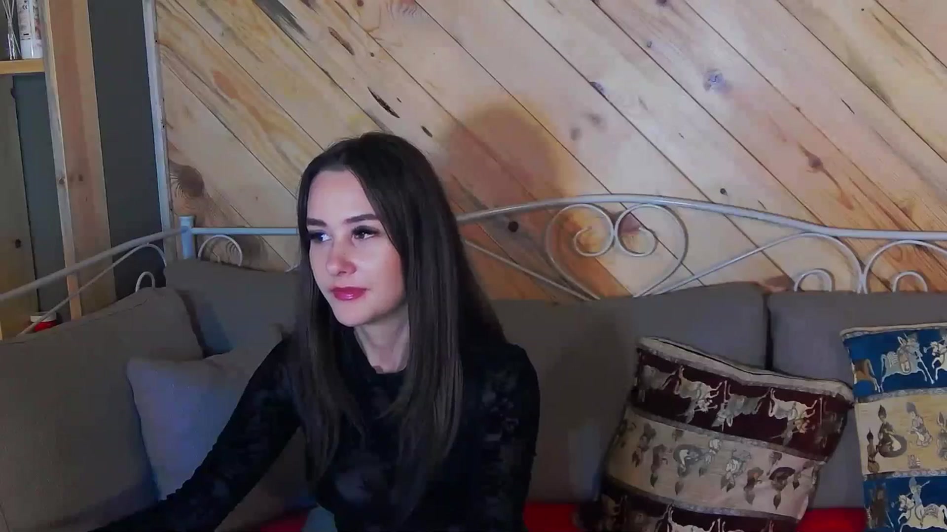 Gallery image thumbnail from Radiance's myfreecams stream on, 10/11/2023, 19:27 image 20 of 20