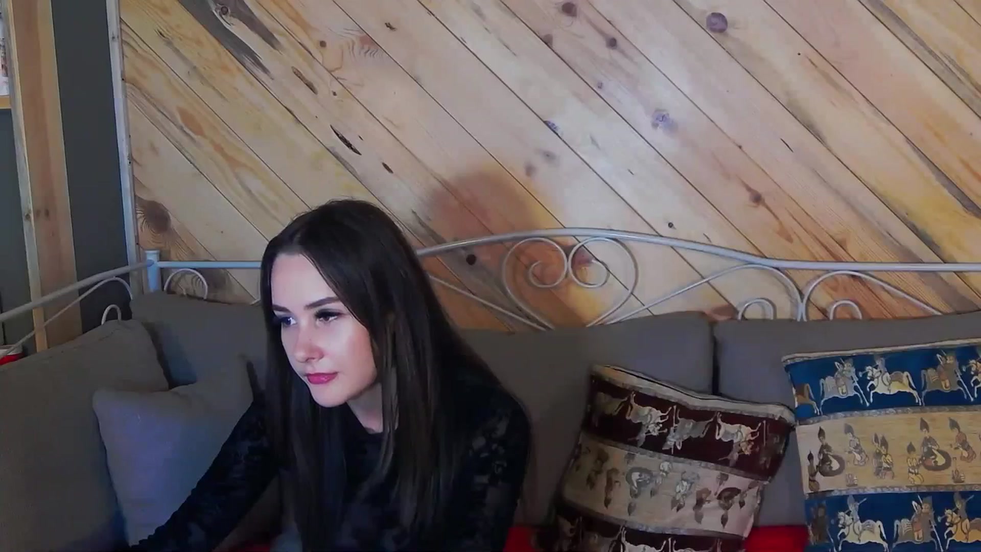 Gallery image thumbnail from Radiance's myfreecams stream on, 10/11/2023, 19:42 image 11 of 20