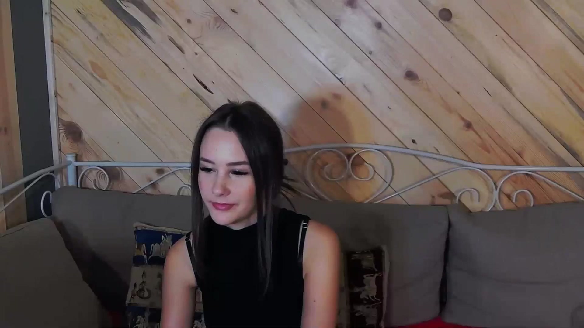 Gallery image thumbnail from Radiance's myfreecams stream on, 10/17/2023, 21:20 image 20 of 20