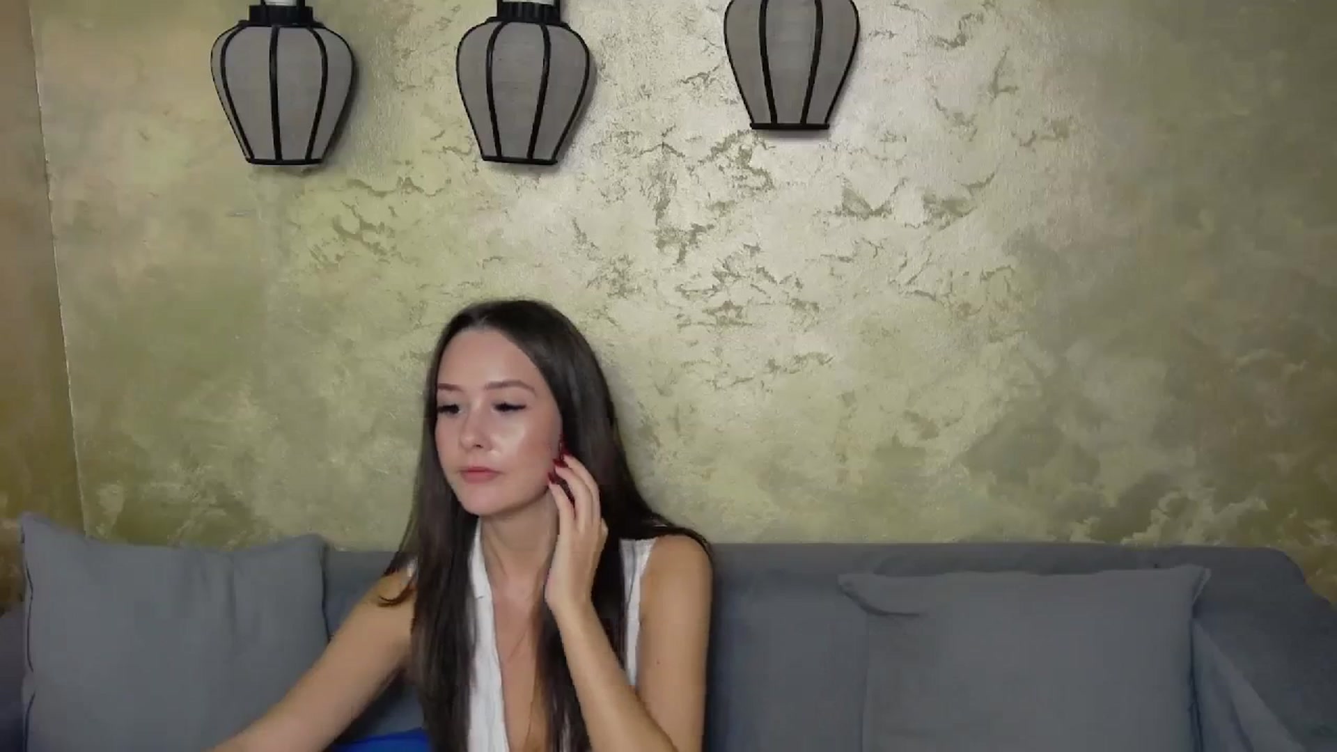 Gallery image thumbnail from Radiance's myfreecams stream on, 10/20/2023, 18:39 image 13 of 20