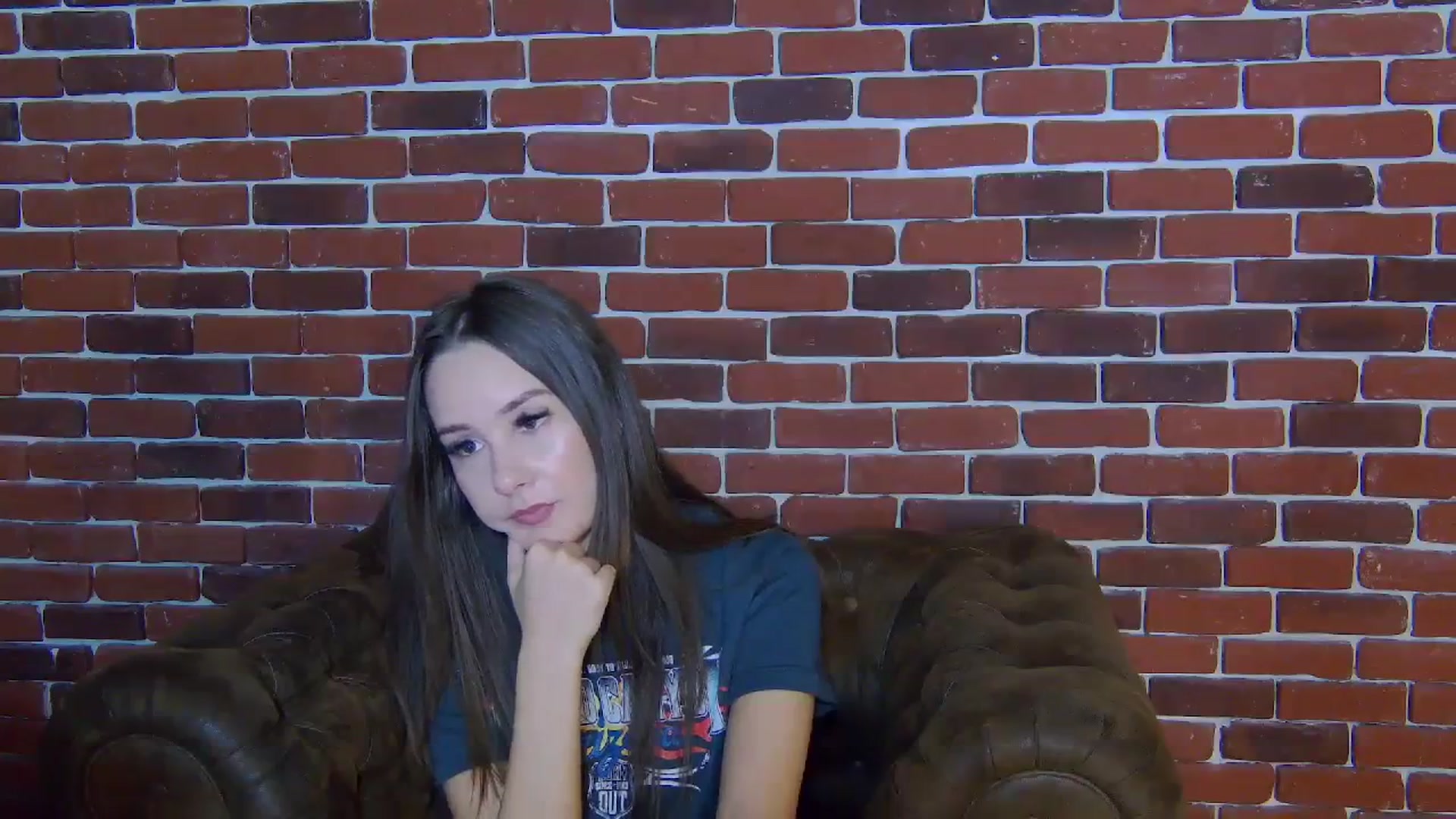 Gallery image thumbnail from Radiance's myfreecams stream on, 10/21/2023, 15:28 image 17 of 20