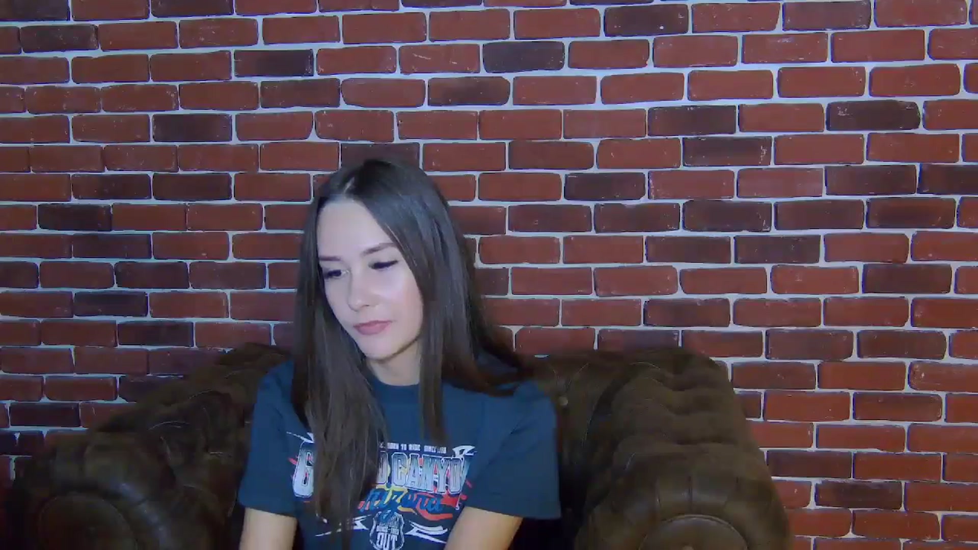Gallery image thumbnail from Radiance's myfreecams stream on, 10/21/2023, 18:34 image 6 of 20