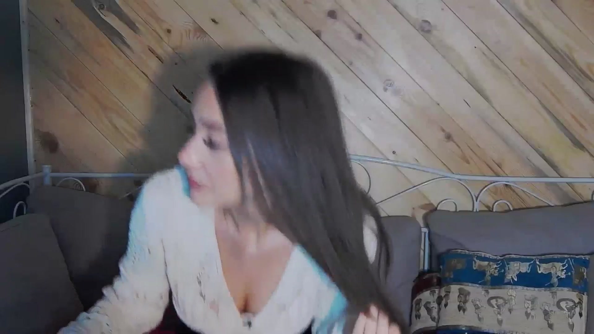 Gallery image thumbnail from Radiance's myfreecams stream on, 10/23/2023, 13:36 image 20 of 20