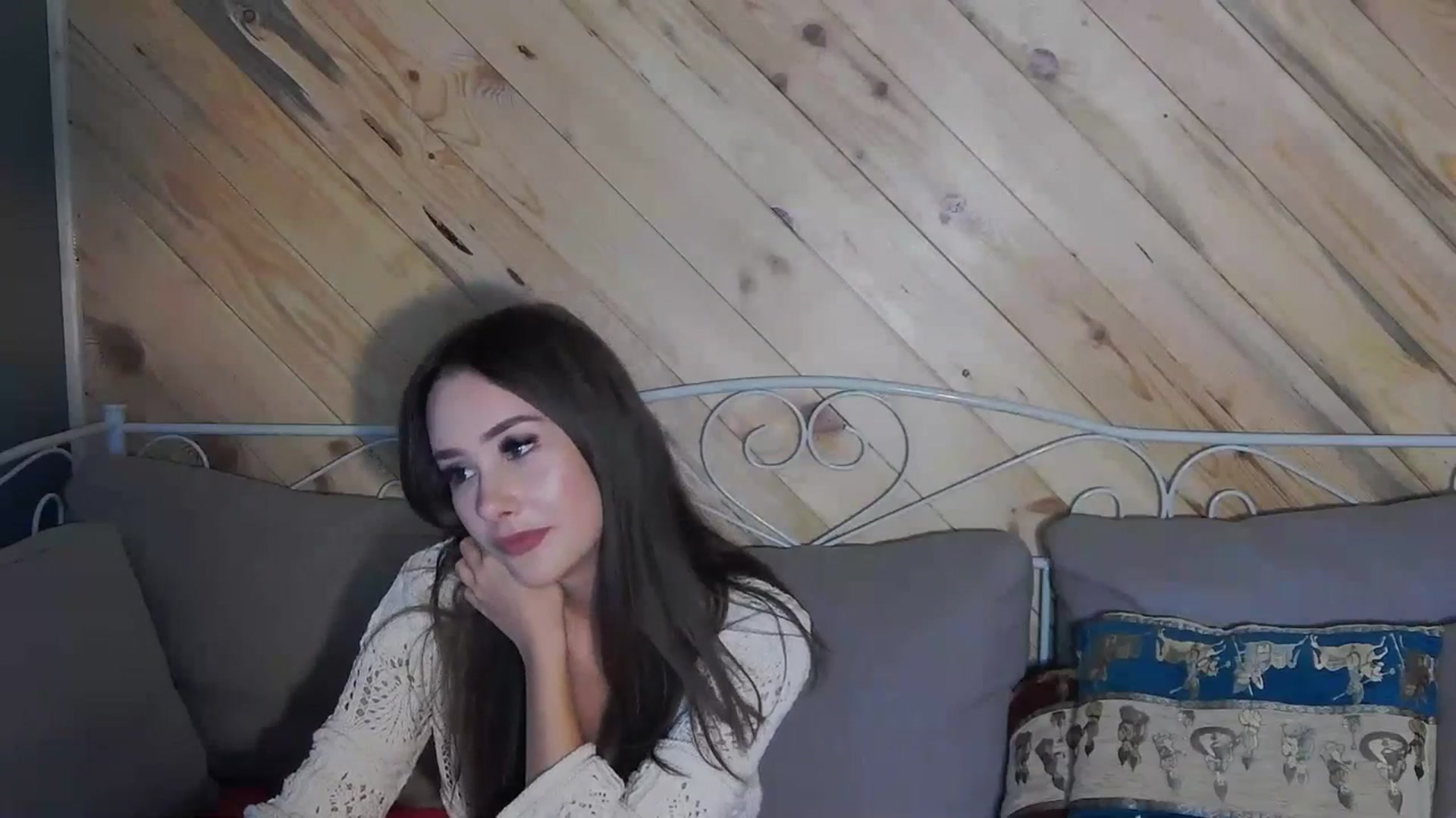 Gallery image thumbnail from Radiance's myfreecams stream on, 10/23/2023, 13:36 image 13 of 20