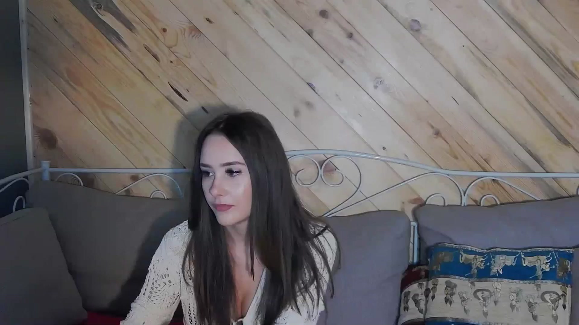 Gallery image thumbnail from Radiance's myfreecams stream on, 10/23/2023, 13:36 image 1 of 20