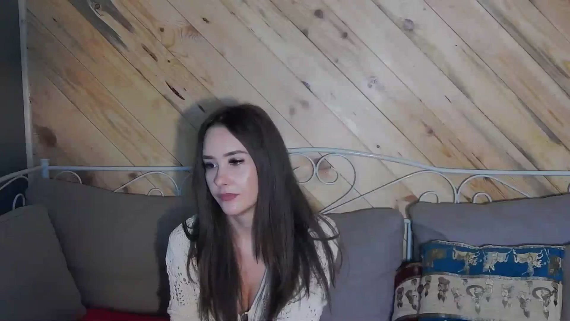 Gallery image thumbnail from Radiance's myfreecams stream on, 10/23/2023, 13:36 image 3 of 20