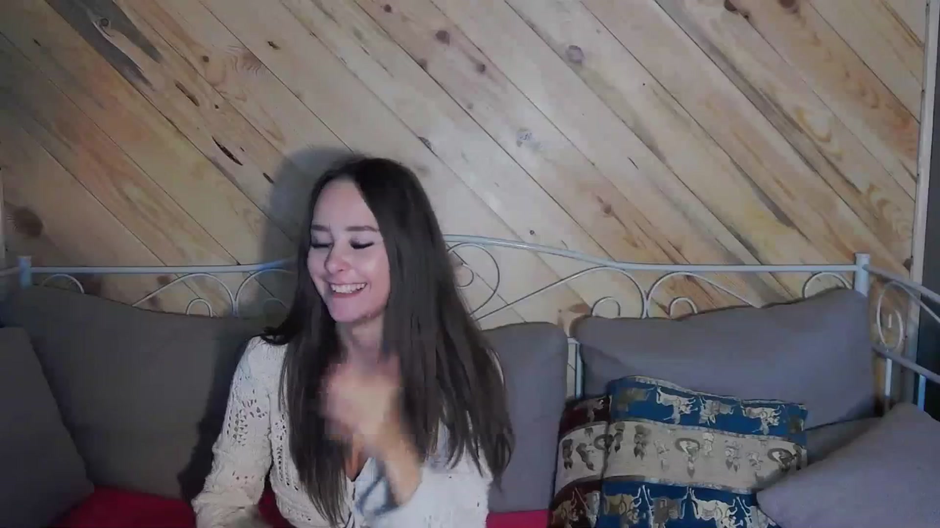 Gallery image thumbnail from Radiance's myfreecams stream on, 10/23/2023, 16:56 image 19 of 20