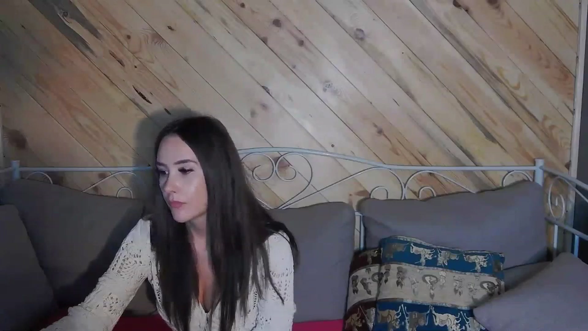 Gallery image thumbnail from Radiance's myfreecams stream on, 10/23/2023, 16:56 image 4 of 20