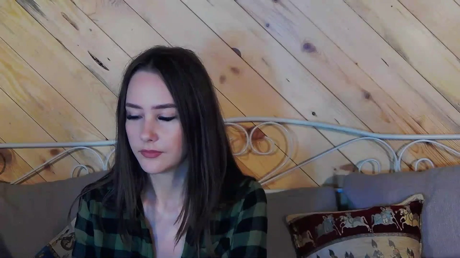 Gallery image thumbnail from Radiance's myfreecams stream on, 10/25/2023, 15:06 image 9 of 20