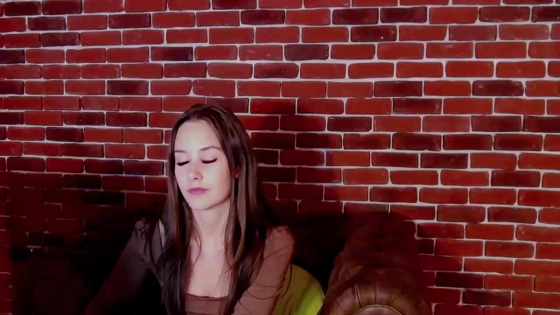 Gallery image thumbnail from Radiance's myfreecams stream on, 10/29/2023, 16:23 image 14 of 20