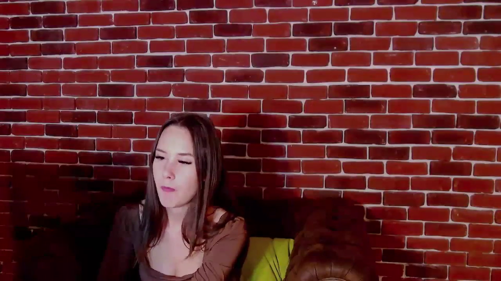 Gallery image thumbnail from Radiance's myfreecams stream on, 10/29/2023, 19:57 image 7 of 20