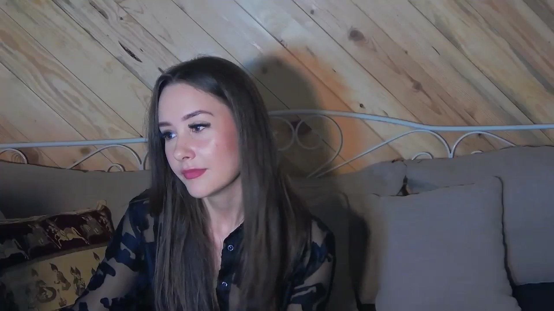 Gallery image thumbnail from Radiance's myfreecams stream on, 11/07/2023, 15:37 image 11 of 20